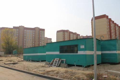 Новый микрорайон. Жители микрорайона «Новый Бомбей» просят вместо 27-й многоэтажки построить им спортплощадку