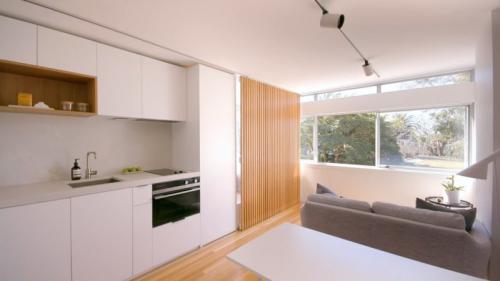 24 квартиры. В этой квартире всего 24 кв. м. но в ней есть всё, что нужно