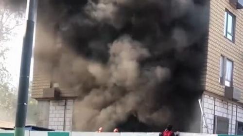 Пик рухнул дом. Не построенные, но уже горевшие, рухнувшие и затопленные дома от ПИКа — сентябрьский обзор