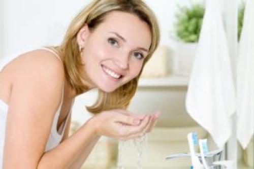 Уход за кожей лица после 35 народные средства. Домашний уход за лицом