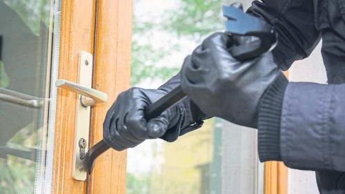 Делаем безопасной квартиру на первом этаже: 5 шагов для защиты от воров 01